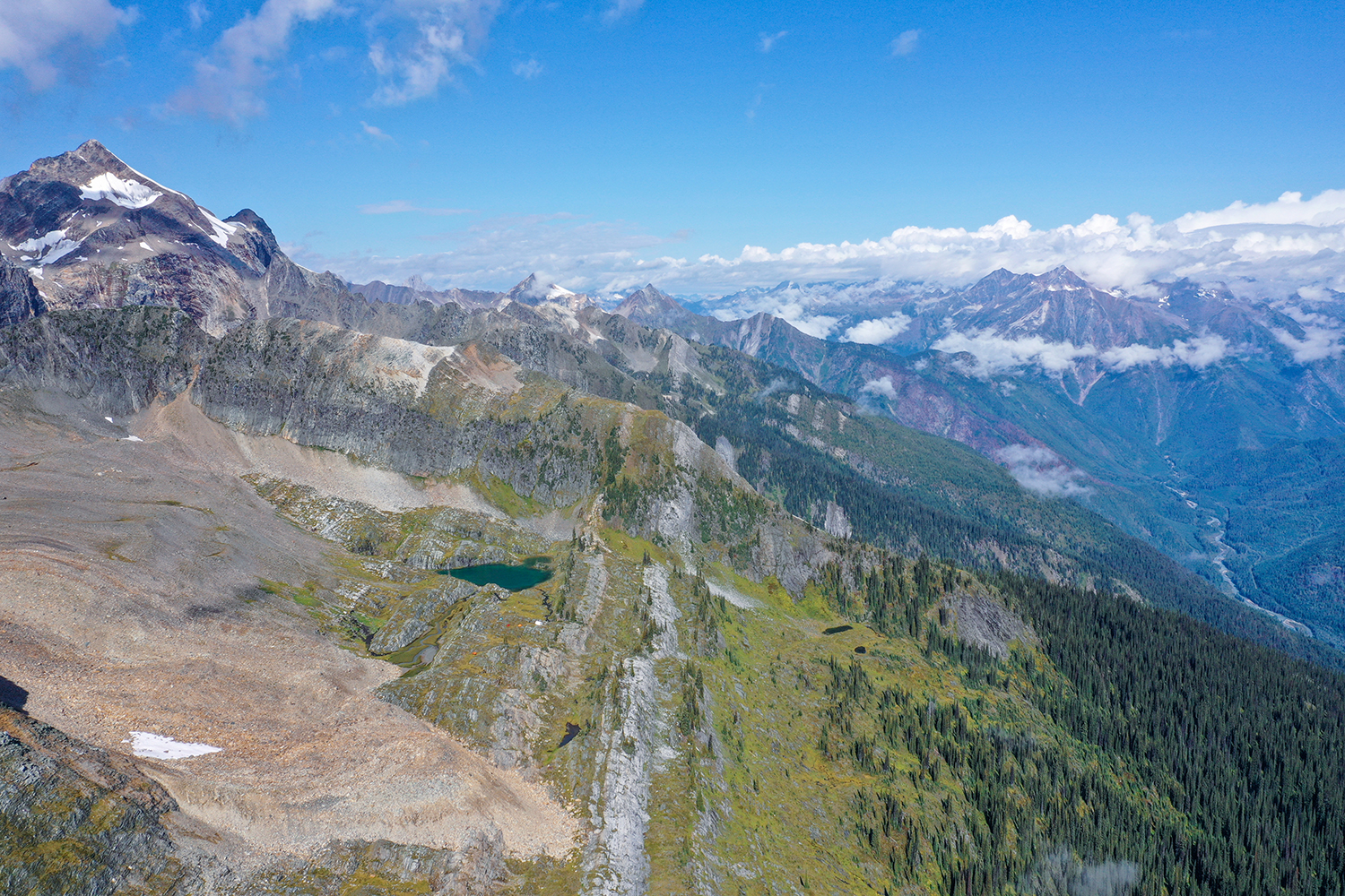 Looking south from the Jawdrop karst area 