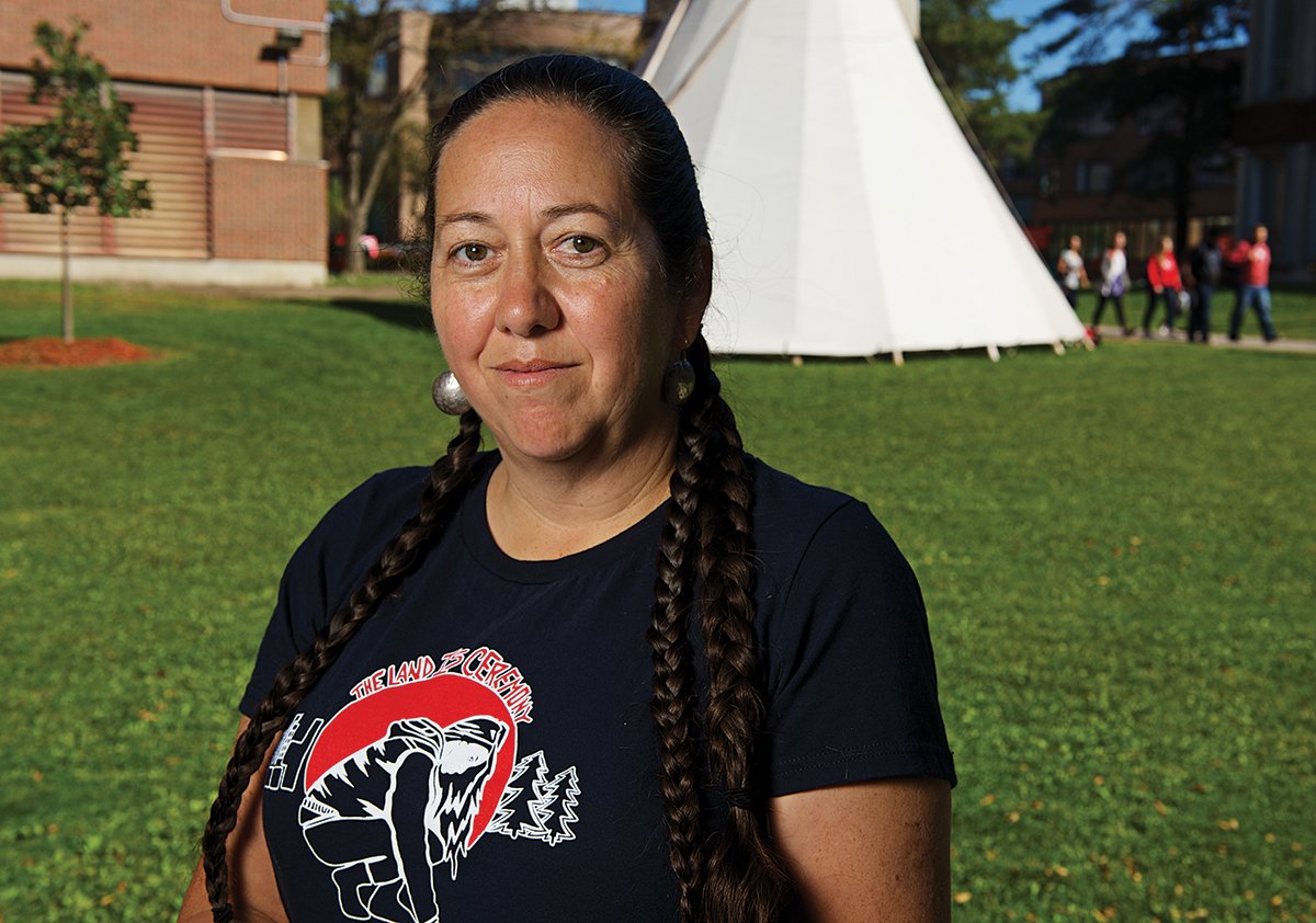 Christi Belcourt at an Aboriginal event at Carleton University. (Photo: David Barbour/Canadian Geographic)