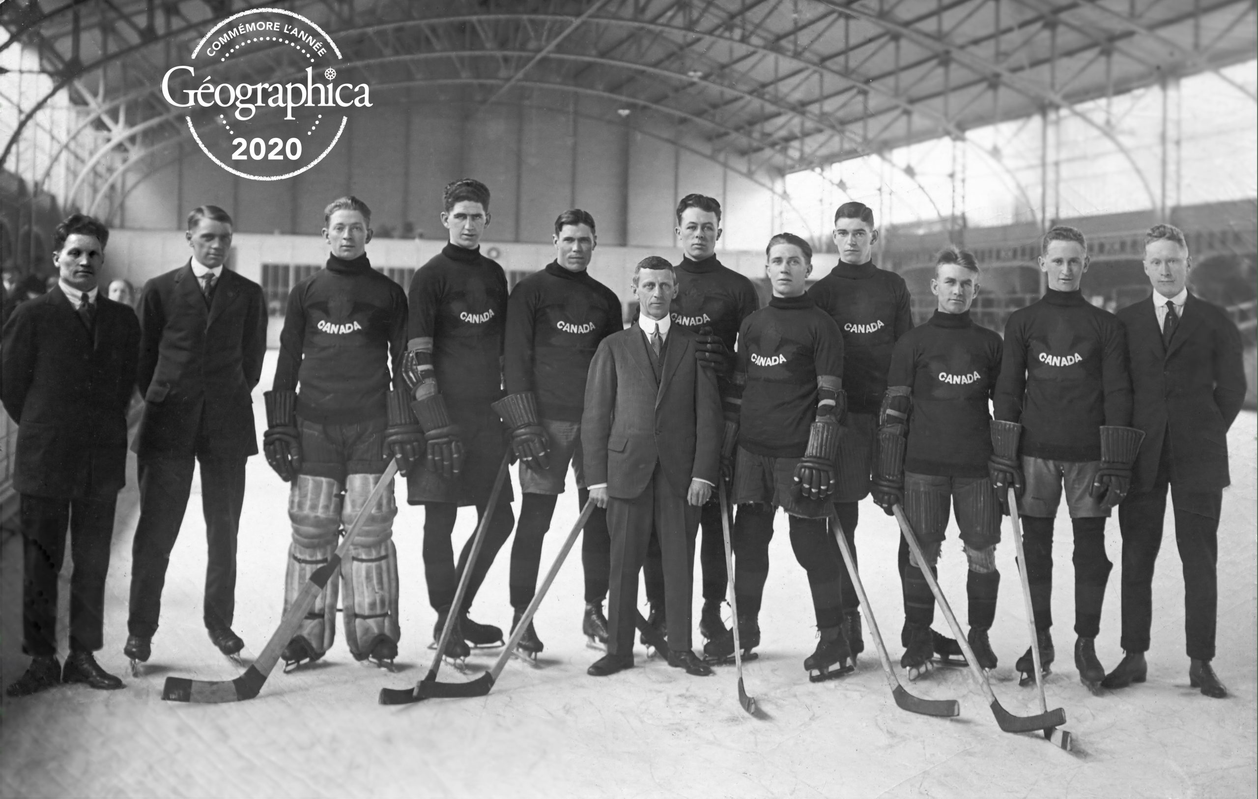 Écusson De Hockey Vintage – Heritage Victoria HVCC (Colombie-Britannique, Canada) – 1983