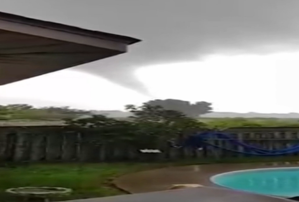 funnel cloud in windsor