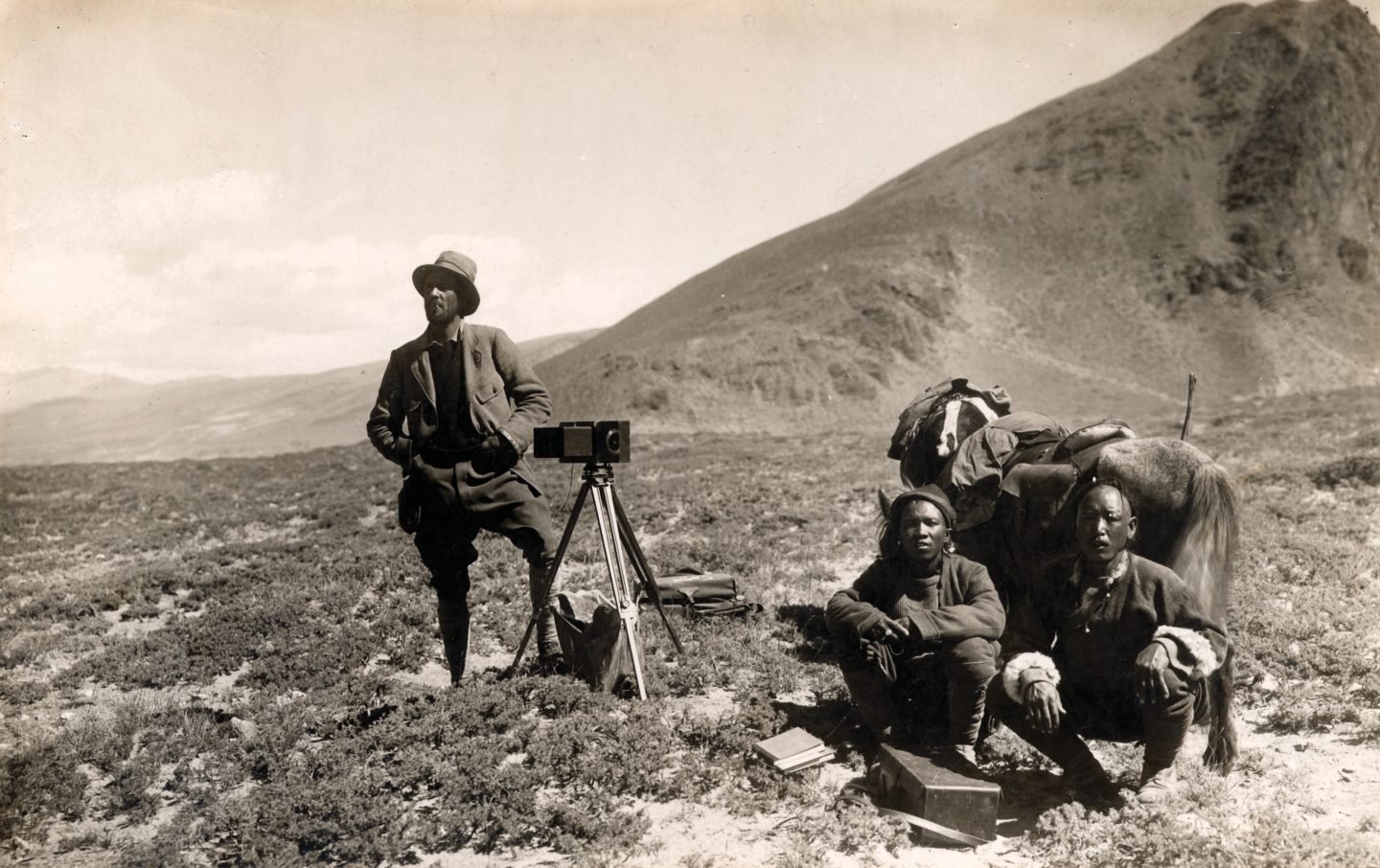 Oliver Wheeler with his two assistants and their instruments