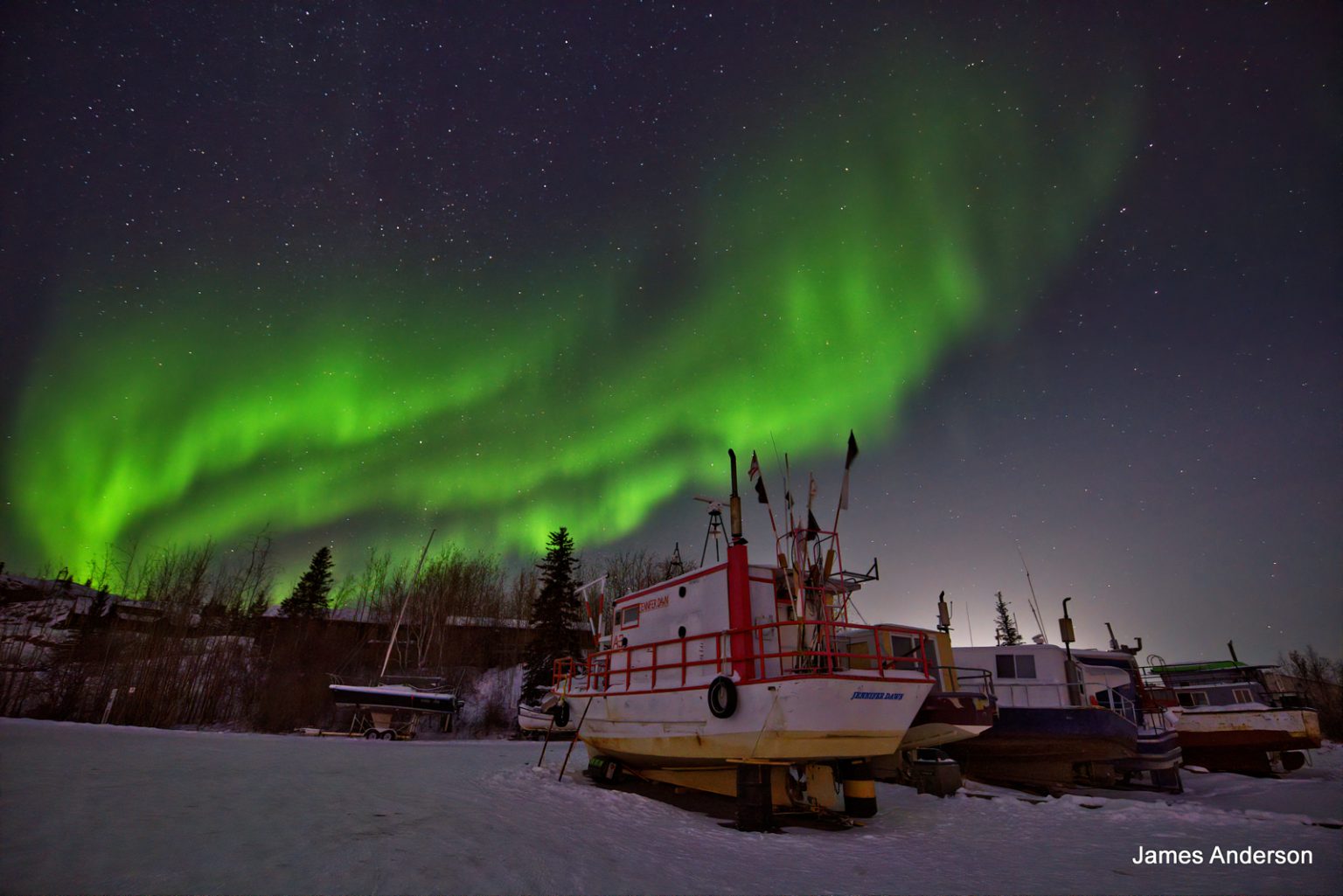 Northern lights on lake
