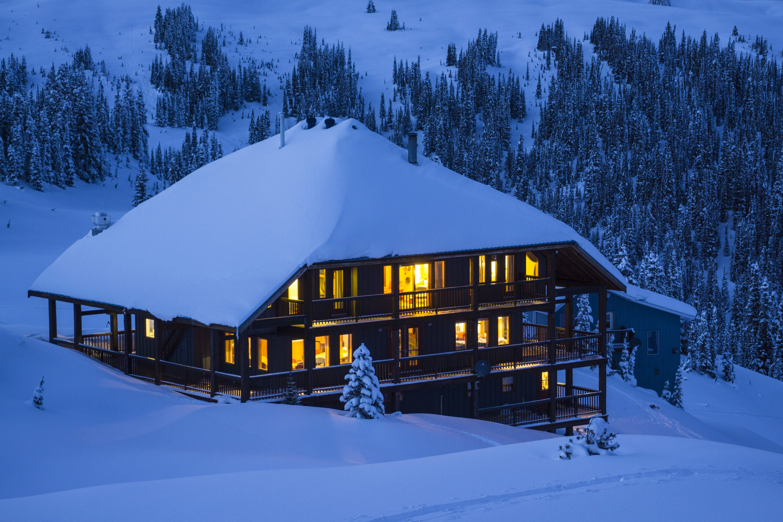 Skiing or snowshoeing? Enjoy the best of both worlds at this unique backcountry lodge Canadian