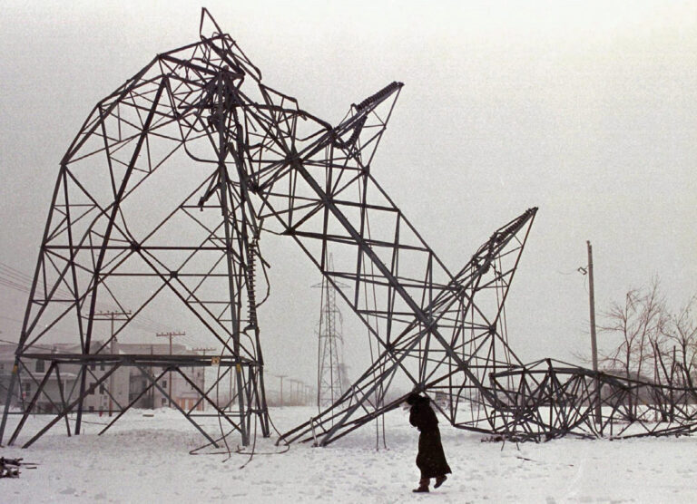 Lessons learned from the ice storm of 1998 | Canadian Geographic