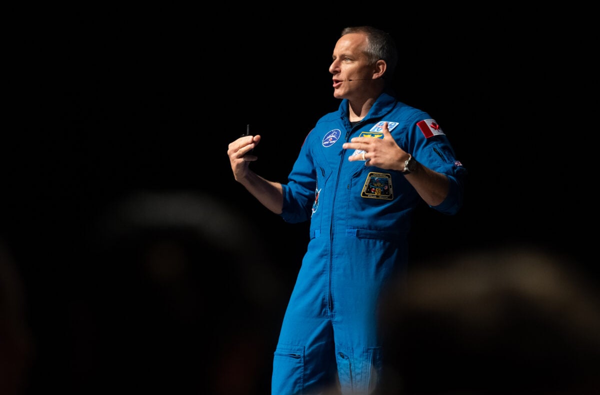 Shooting for the moon : David Saint - Jacques on the upcoming Artemis II mission